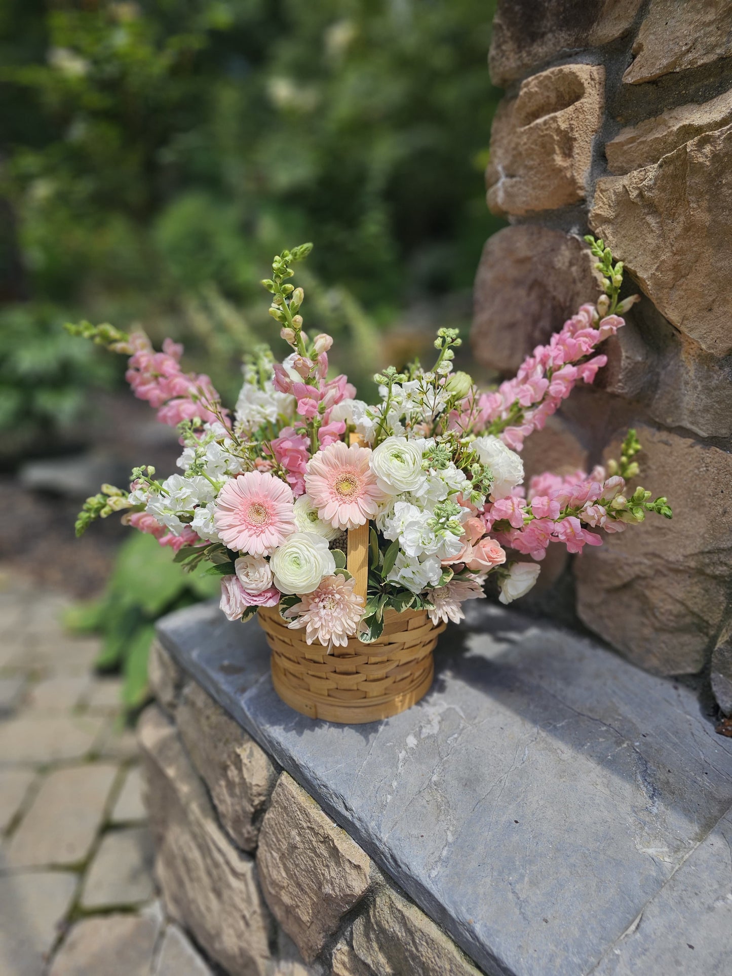 Florist's Choice Arrangement - Meadow